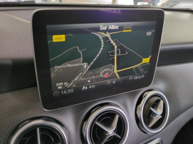 Photo 13 de l'offre de MERCEDES-BENZ GLA 180 D INSPIRATION 7G-DCT à 19900€ chez Automobiles 25