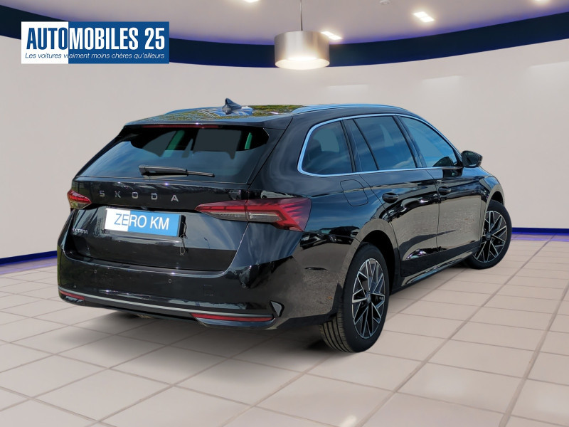 Photo 2 de l'offre de SKODA OCTAVIA COMBI 2.0 TDI SCR 150CH SELECTION DSG7 -27% à 31999€ chez Automobiles 25