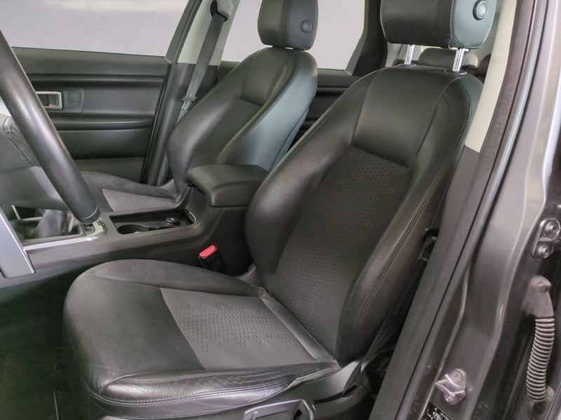 Photo 5 de l'offre de LAND-ROVER DISCOVERY SPORT 2.0 ED4 150CH E-CAPABILITY EXECUTIVE 2WD MARK IV à 17900€ chez Automobiles 25