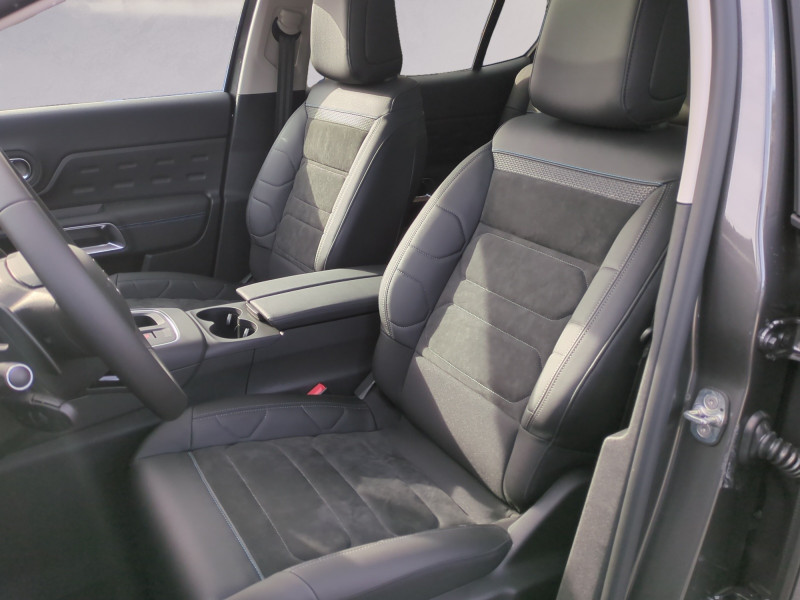 Photo 5 Citroen C5 AIRCROSS 1.5 BLUEHDI 130CH MAX BOITE AUTOMATIQUE -34% Diesel GRIS PLATINIUM en vente chez Automobiles 25 Photo 5 de l'offre de CITROEN C5 AIRCROSS 1.5 BLUEHDI 130CH MAX BOITE AUTOMATIQUE -34% à 28999€ chez Automobiles 25
