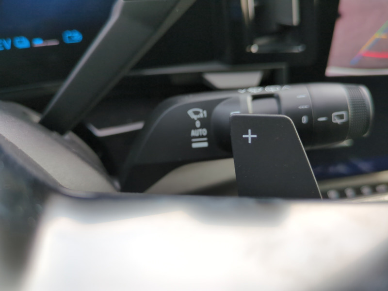 Photo 16 de l'offre de RENAULT AUSTRAL 1.2 E-TECH FULL HYBRID 200CH TECHNO - 22% à 34999€ chez Automobiles 25