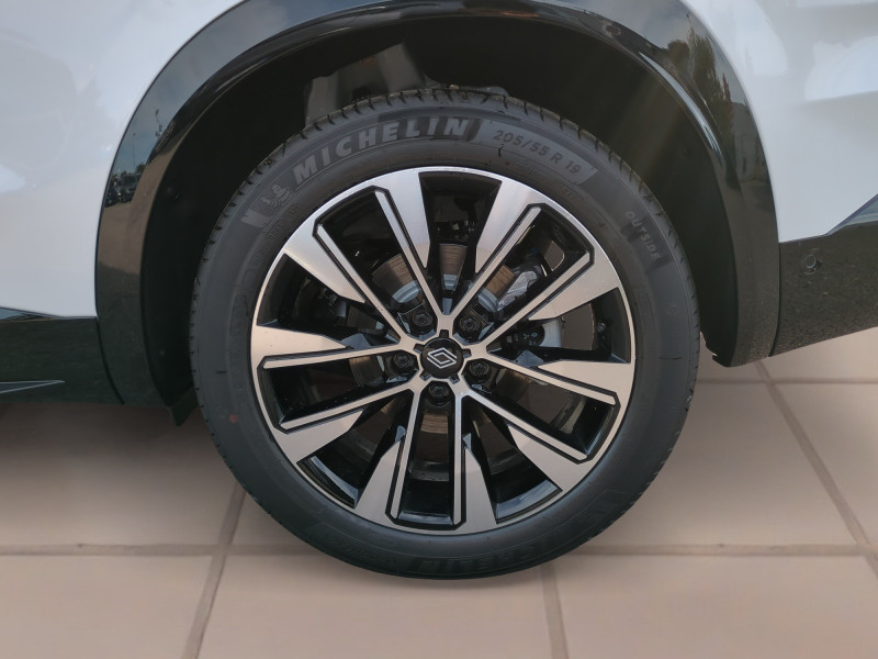 Photo 20 de l'offre de RENAULT AUSTRAL 1.2 E-TECH FULL HYBRID 200CH TECHNO - 22% à 34999€ chez Automobiles 25