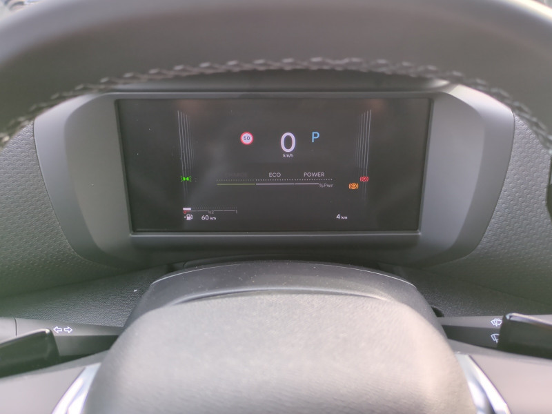 Photo 7 de l'offre de CITROEN C4 MAX HYBRIDE 145 E-DCS6 -31% à 24499€ chez Automobiles 25
