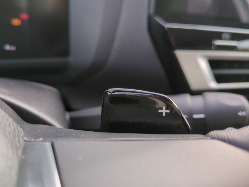 Photo 16 Citroen C4 MAX HYBRIDE 145 E-DCS6 -31% Hybride BLANC OKÉNITE / TOIT en vente chez Automobiles 25 Photo 16 de l'offre de CITROEN C4 MAX HYBRIDE 145 E-DCS6 -31% à 24499€ chez Automobiles 25
