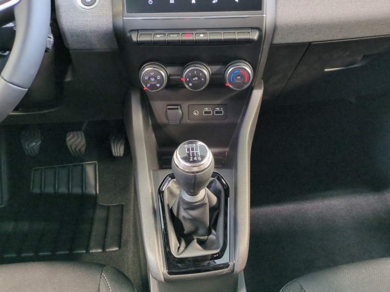Photo 8 de l'offre de RENAULT CLIO V 1.5 DCI 100CH EVOLUTION - 20% à 19999€ chez Automobiles 25