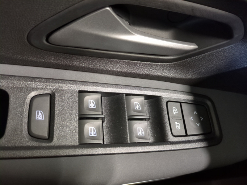 Photo 16 de l'offre de DACIA JOGGER 1.0 ECO-G 100CH EXTREME 7 PLACES -8% à 21999€ chez Automobiles 25