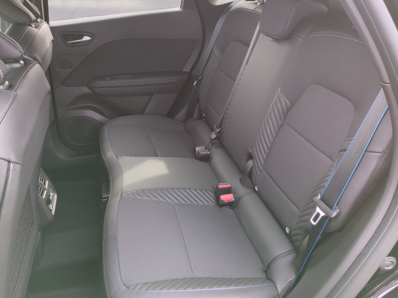 Photo 6 de l'offre de RENAULT SYMBIOZ 1.6 E-TECH FULL HYBRID 145CH ESPRIT ALPINE - 23 % à 29999€ chez Automobiles 25