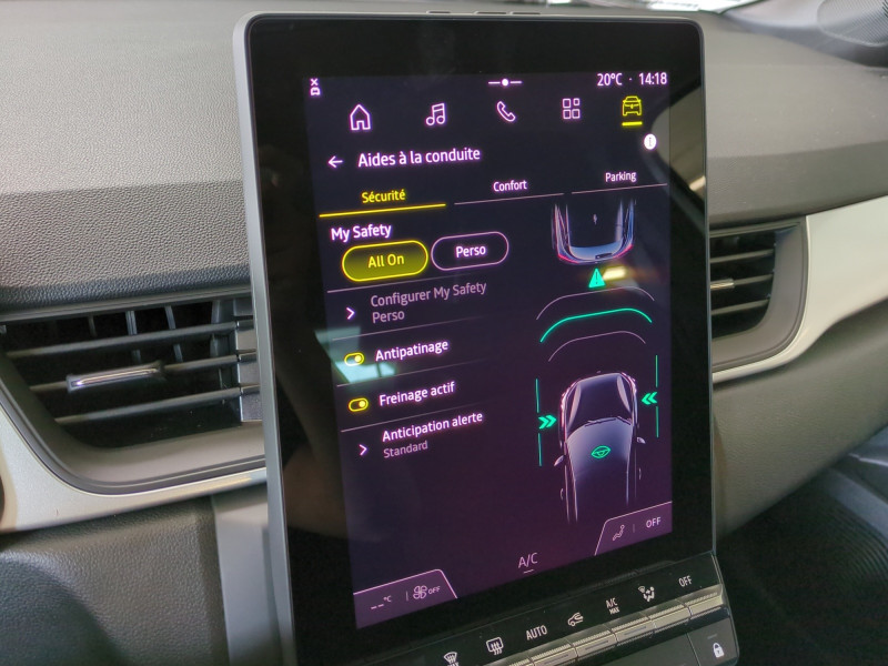 Photo 12 de l'offre de RENAULT CAPTUR II 1.0 TCE 90CH EVOLUTION - 26% à 20999€ chez Automobiles 25