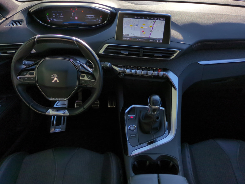 Photo 3 de l'offre de PEUGEOT 3008 1.5 BLUEHDI 130CH E6.C GT LINE S&S 7CV à 18990€ chez Automobiles 25