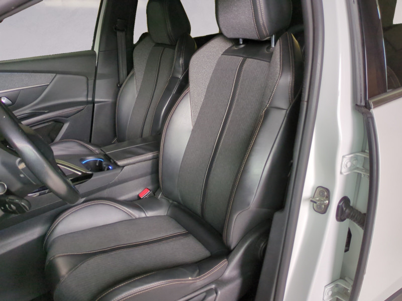 Photo 5 de l'offre de PEUGEOT 3008 1.6 BLUEHDI 120CH GT LINE S&S à 14990€ chez Automobiles 25