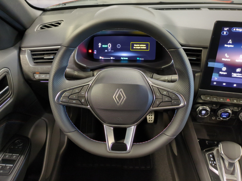 Photo 4 de l'offre de RENAULT ARKANA 1.6 E-TECH 145CH FULL HYBRID ESPRIT ALPINE -27% à 29999€ chez Automobiles 25
