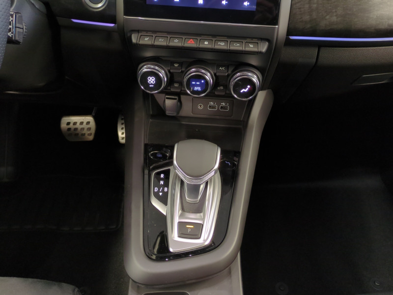 Photo 8 de l'offre de RENAULT ARKANA 1.6 E-TECH 145CH FULL HYBRID ESPRIT ALPINE -27% à 29999€ chez Automobiles 25