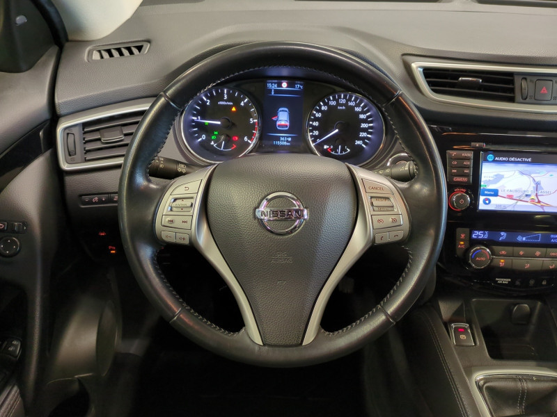 Photo 4 de l'offre de NISSAN QASHQAI 1.6 DCI 130CH TEKNA ALL-MODE 4X4-I EURO6 à 13990€ chez Automobiles 25