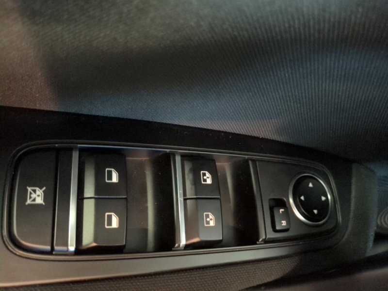 Photo 16 de l'offre de KIA CEED 1.5 T-GDI 140CH ACTIVE DCT7 à 20990€ chez Automobiles 25