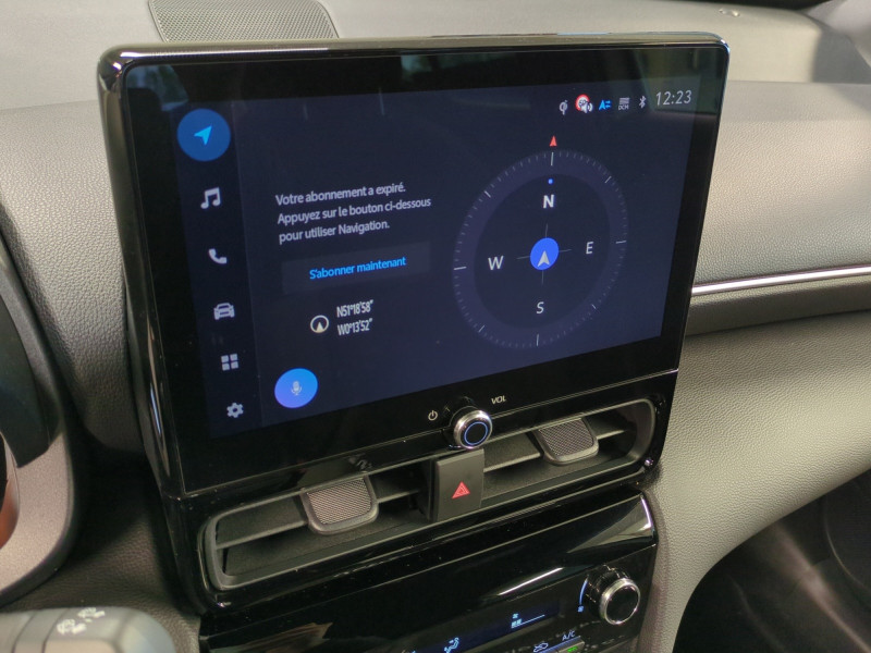 Photo 10 de l'offre de TOYOTA YARIS CROSS 130H DESIGN MY25 -17 % à 26999€ chez Automobiles 25