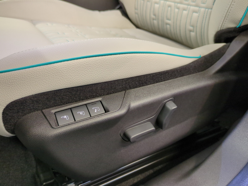 Photo 17 de l'offre de FIAT 600 1.2 HYBRID TURBO 145CH LA PRIMA DCT6 -22% à 25998€ chez Automobiles 25