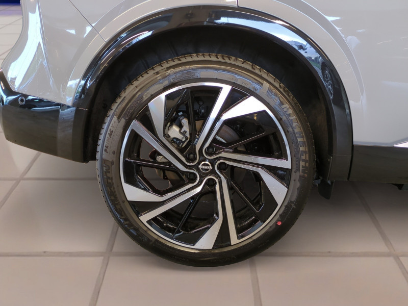 Photo 20 de l'offre de NISSAN QASHQAI E-POWER 190CH TEKNA+ -28% à 35498€ chez Automobiles 25