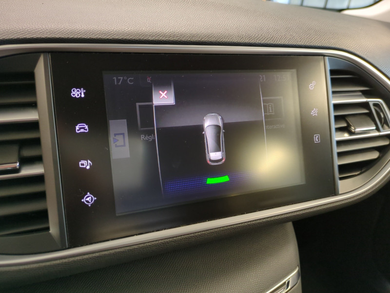 Photo 12 Peugeot 308 1.6 BLUEHDI 120CH S&S ALLURE BUSINESS Diesel BLANC en vente chez Automobiles 25 Photo 12 de l'offre de PEUGEOT 308 1.6 BLUEHDI 120CH S&S ALLURE BUSINESS à 12990€ chez Automobiles 25