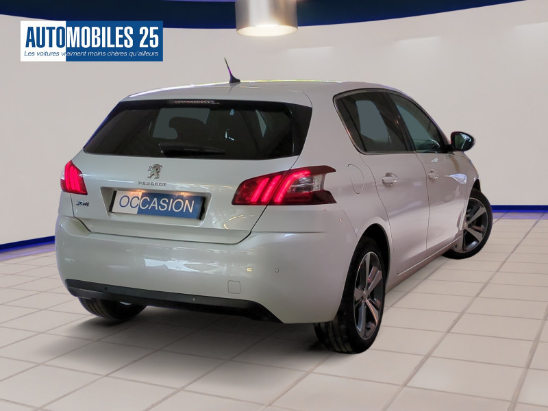 Photo 2 de l'offre de PEUGEOT 308 1.6 BLUEHDI 120CH S&S ALLURE BUSINESS à 12990€ chez Automobiles 25