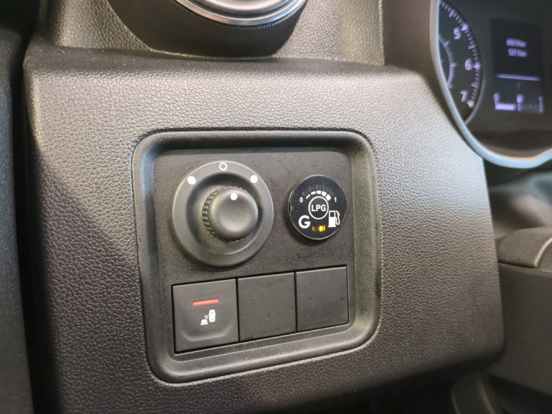 Photo 15 de l'offre de DACIA DUSTER 1.0 ECO-G 100CH EVASION 4X2 - E6U à 14990€ chez Automobiles 25