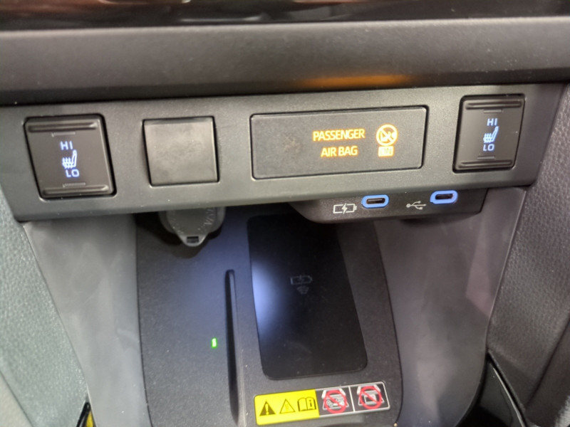 Photo 15 Toyota YARIS CROSS 130H DESIGN MY25 -17% Hybride BLANC NACRE en vente chez Automobiles 25 Photo 15 de l'offre de TOYOTA YARIS CROSS 130H DESIGN MY25 -17% à 26999€ chez Automobiles 25