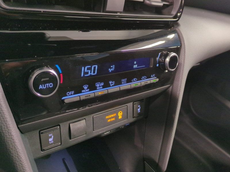 Photo 14 de l'offre de TOYOTA YARIS CROSS 130H DESIGN MY25 -17% à 26999€ chez Automobiles 25