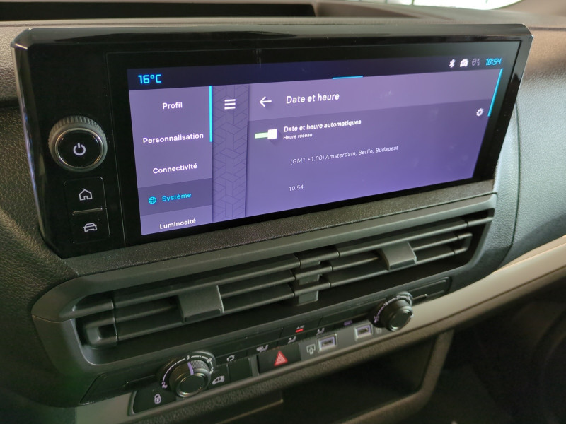 Photo 11 Citroen JUMPY FG XL 2.0 BLUEHDI 145CH S&S EAT8 -35% Diesel BLANC ICY en vente chez Automobiles 25 Photo 11 de l'offre de CITROEN JUMPY FG XL 2.0 BLUEHDI 145CH S&S EAT8 -35% à 31199€ chez Automobiles 25