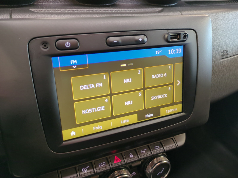 Photo 9 de l'offre de DACIA DUSTER 1.0 ECO-G 100CH EVASION 4X2 - E6U à 14990€ chez Automobiles 25