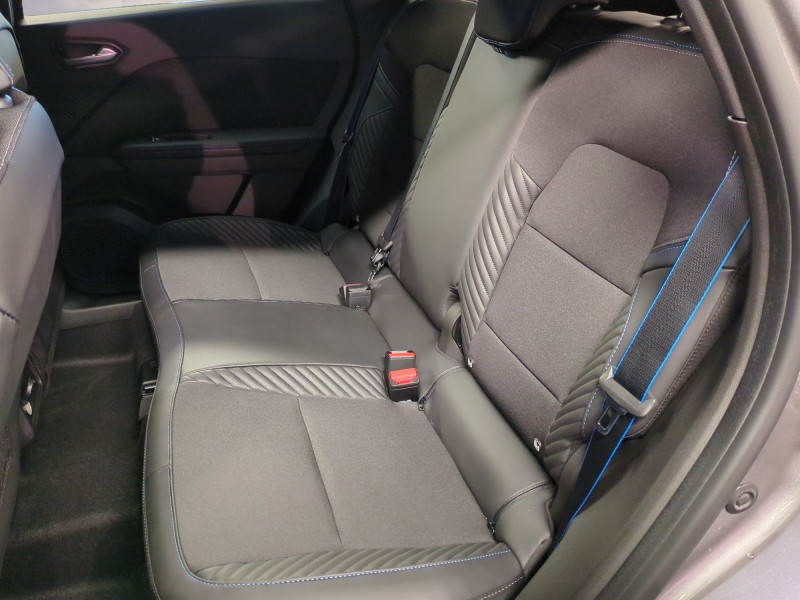 Photo 6 de l'offre de RENAULT SYMBIOZ 1.6 E-TECH FULL HYBRID 145CH ESPRIT ALPINE -22% à 30998€ chez Automobiles 25