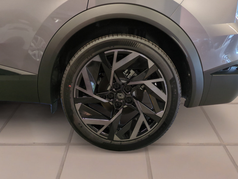 Photo 20 de l'offre de RENAULT SYMBIOZ 1.6 E-TECH FULL HYBRID 145CH ESPRIT ALPINE -22% à 30998€ chez Automobiles 25