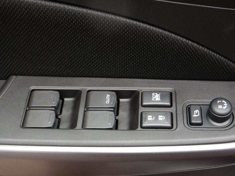 Photo 5 de l'offre de SUZUKI Swift 1.2 Dualjet Hybrid 83ch Pack Auto à 17590€ chez Garage Bazin