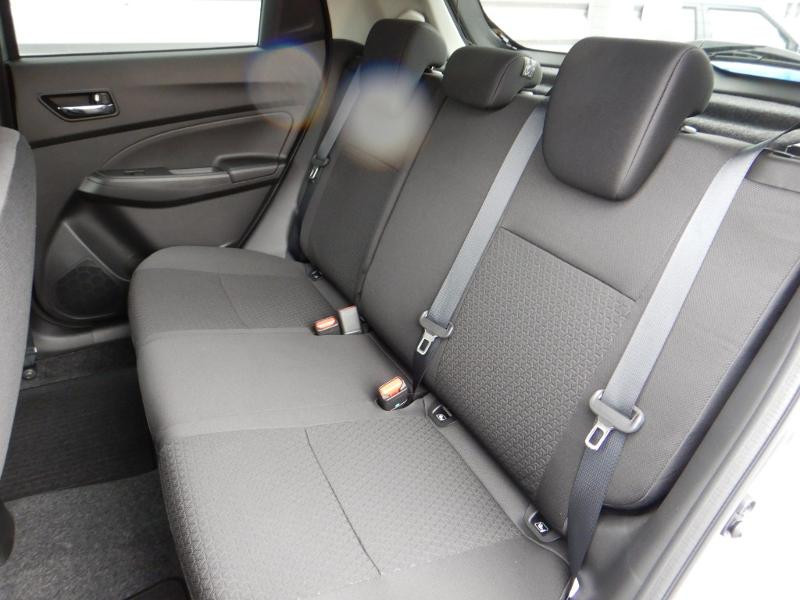 Photo 19 de l'offre de SUZUKI Swift 1.2 Dualjet Hybrid 83ch Pack Auto à 17590€ chez Garage Bazin