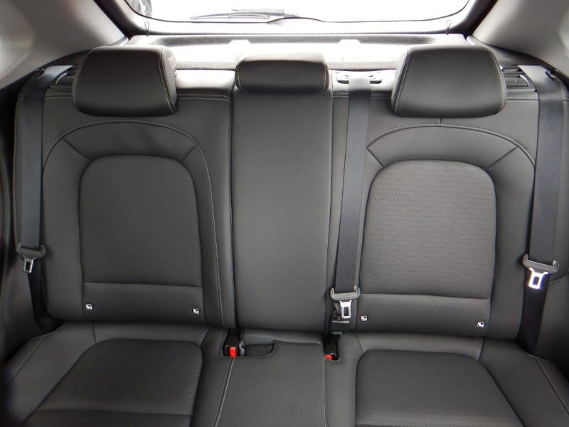 Photo 22 de l'offre de HYUNDAI Kona 1.6 CRDi 136ch Executive 4WD DCT-7 Euro6d-T EVAP à 20990€ chez Garage Bazin