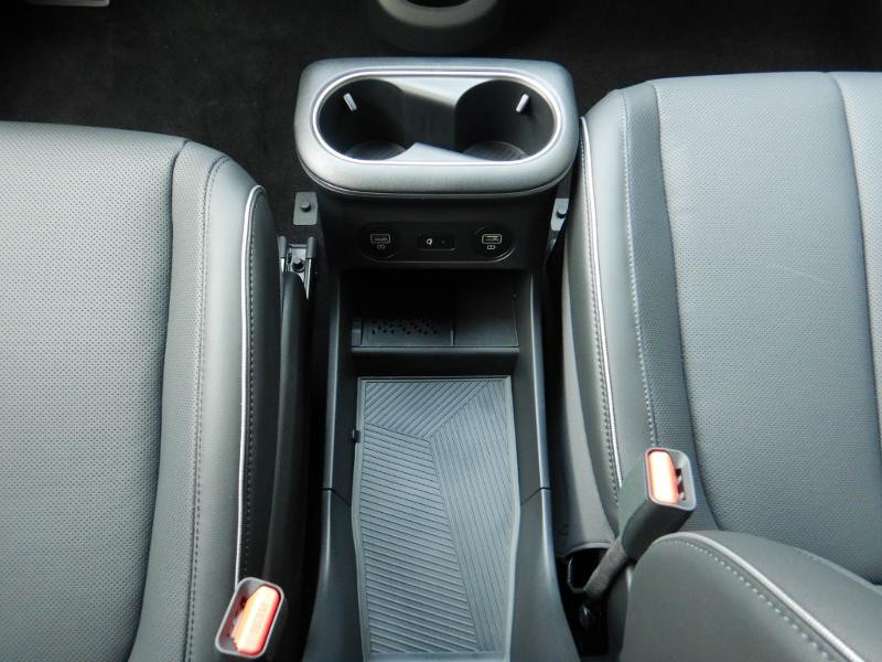 Photo 16 de l'offre de HYUNDAI Ioniq 5 77 kWh - 229ch Creative à 49890€ chez Garage Bazin
