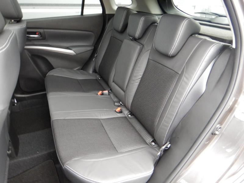 Photo 23 de l'offre de SUZUKI S-Cross 1.4 Boosterjet Hybrid 129ch Style Allgrip à 28790€ chez Garage Bazin
