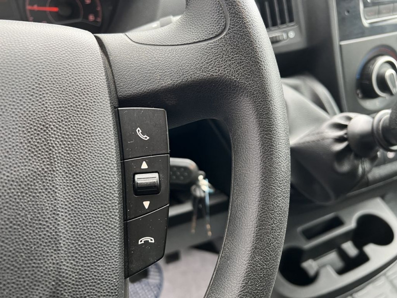 Photo 10 de l'offre de CITROEN CAMION BENNE JUMPER CCB 35 L2S 2.2 BLUEHDI 140 S&S CONTROL à 34990€ chez BCP Automobiles