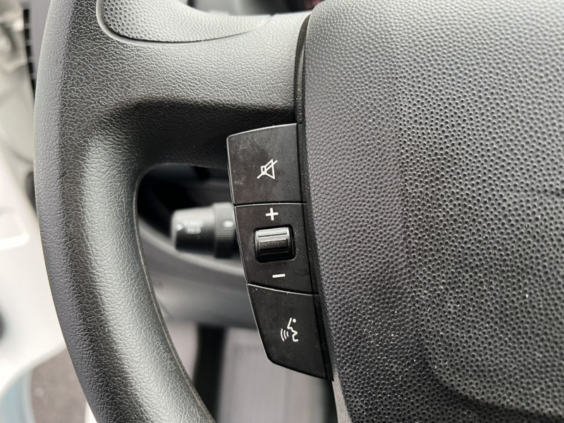 Photo 11 de l'offre de CITROEN CAMION BENNE JUMPER CCB 35 L2S 2.2 BLUEHDI 140 S&S CONTROL à 34990€ chez BCP Automobiles