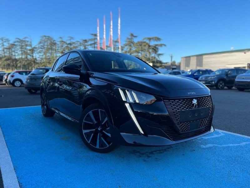 Photo 3 de l'offre de PEUGEOT 208 1.5 BLUEHDI 100CH S&S GT à 23590€ chez BCP Automobiles