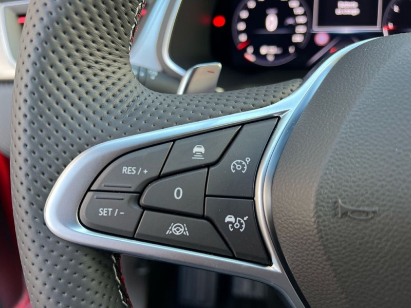 Photo 10 de l'offre de RENAULT CAPTUR II 1.3 TCE MILD HYBRID 140CH RS LINE EDC à 30990€ chez BCP Automobiles