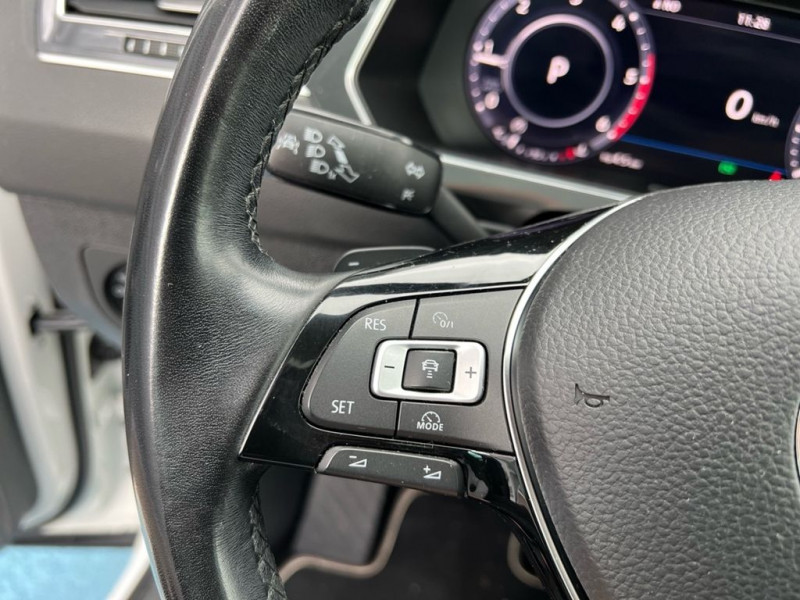 Photo 9 de l'offre de VOLKSWAGEN TIGUAN 2.0 TDI 150CH CARAT 4MOTION DSG7 à 27990€ chez BCP Automobiles