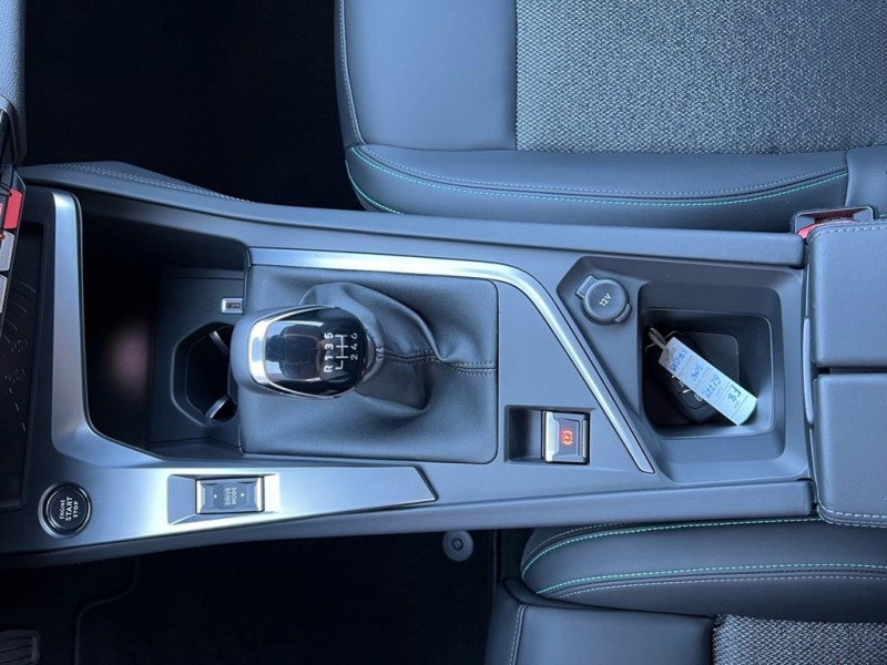 Photo 15 de l'offre de PEUGEOT 308 1.2 PURETECH 130CH S&S ALLURE PACK à 28999€ chez BCP Automobiles