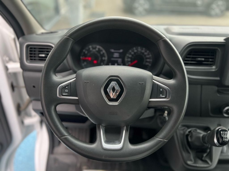 Photo 8 de l'offre de RENAULT MASTER III FG F3500 L2H2 2.3 DCI 135CH CABINE APPROFONDIE GRAND CONFORT EURO6 à 35990€ chez BCP Automobiles