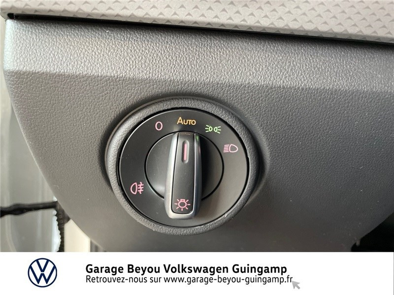 Photo 18 de l'offre de VOLKSWAGEN UP 1.0 65 BLUEMOTION TECHNOLOGY BVM5 à 14590€ chez Garage Beyou - Volkswagen Guingamp