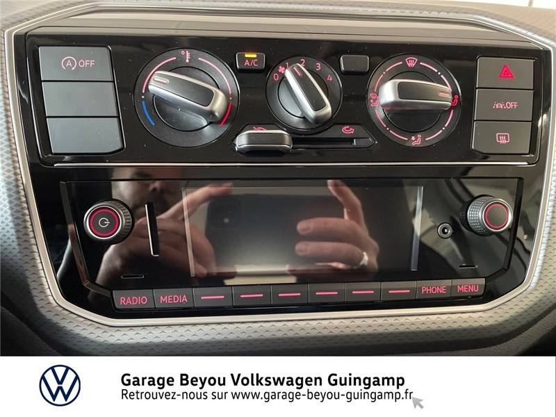 Photo 8 de l'offre de VOLKSWAGEN UP 1.0 65 BLUEMOTION TECHNOLOGY BVM5 à 14590€ chez Garage Beyou - Volkswagen Guingamp