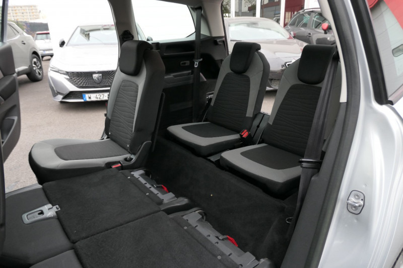 Photo 7 de l'offre de CITROEN GRAND C4 PICASSO E-HDI 115CH BUSINESS à 14900€ chez Azur Automobile