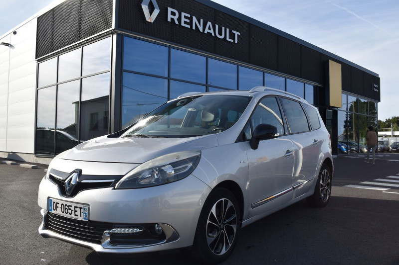 Renault GRAND SCENIC III 1.6 DCI 130CH ENERGY BOSE ECO² 7 PLACES Diesel GRIS PLATINE Occasion à vendre