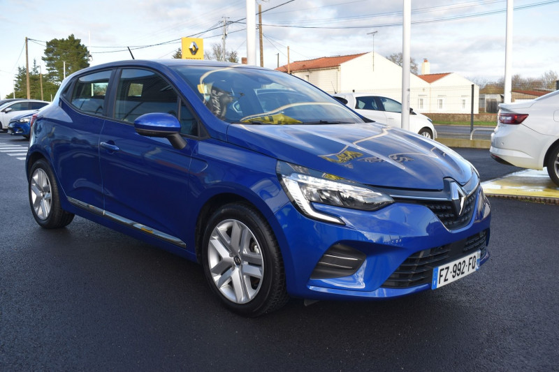 Photo 13 de l'offre de RENAULT CLIO V 1.6 E-TECH 140CH ZEN -21 à 18990€ chez Garage Charrier