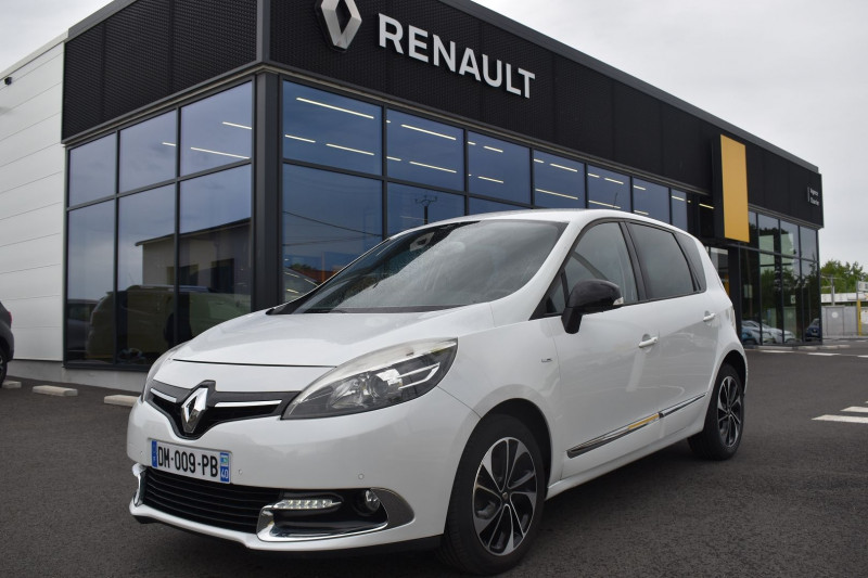 Renault SCENIC III 1.5 DCI 110CH ENERGY BOSE ECO² Diesel BLANC NACRÉ Occasion à vendre