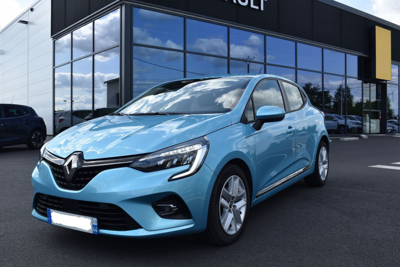 Photo 1 de l'offre de RENAULT CLIO V 1.5 BLUE DCI 100CH BUSINESS 21N à 14990€ chez Garage Charrier