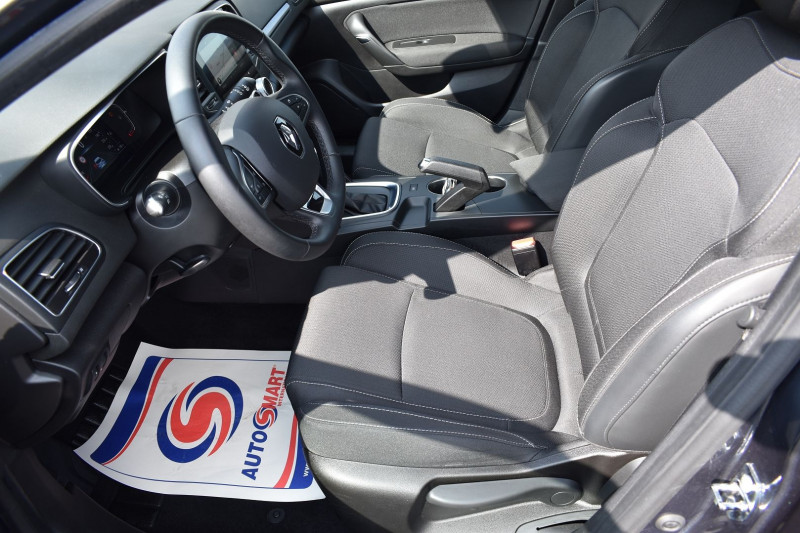 Photo 5 de l'offre de RENAULT MEGANE IV 1.3 TCE 140CH FAP BUSINESS EDC à 18990€ chez Garage Charrier